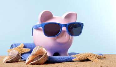 piggy-bank-beach-with-sunglasses.jpg